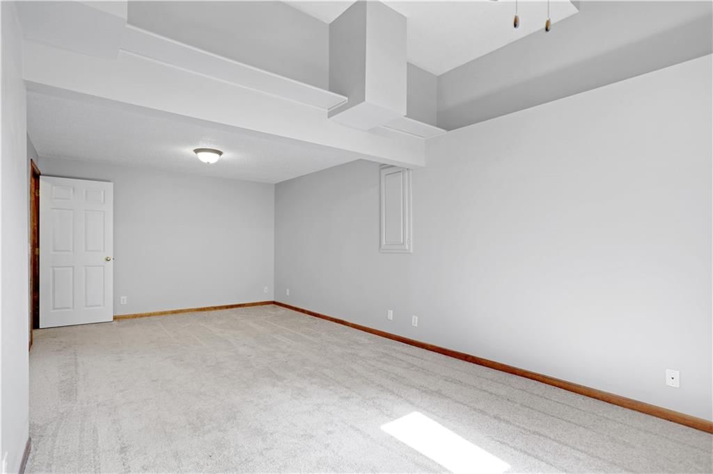 4847 N Beacon Avenue — photo 16