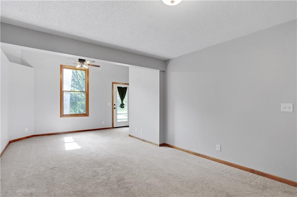 4847 N Beacon Avenue — photo 18