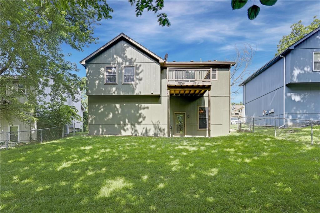4847 N Beacon Avenue — photo 23