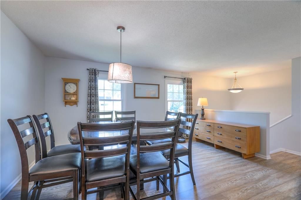 Photo 16 of 43 - 6735 NW Hilldale Drive