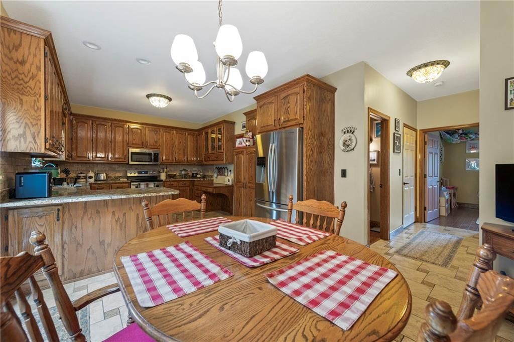 Photo 12 of 51 - 3917 SW Windjammer Court
