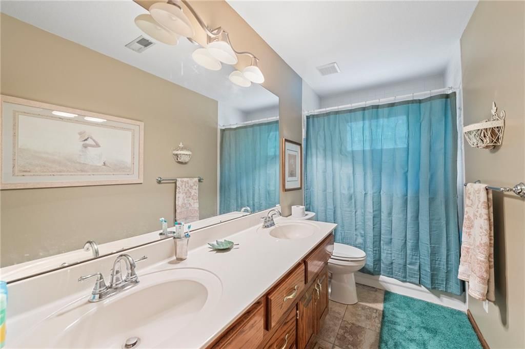 Photo 24 of 51 - 3917 SW Windjammer Court