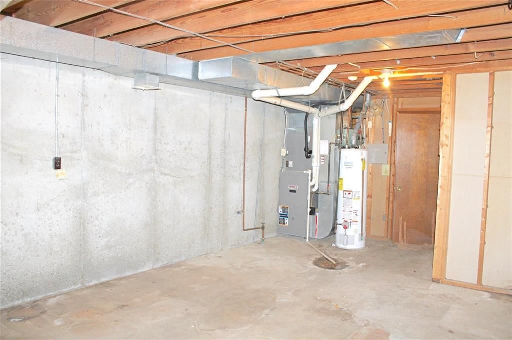 2300 NE 67th Terrace — photo 36