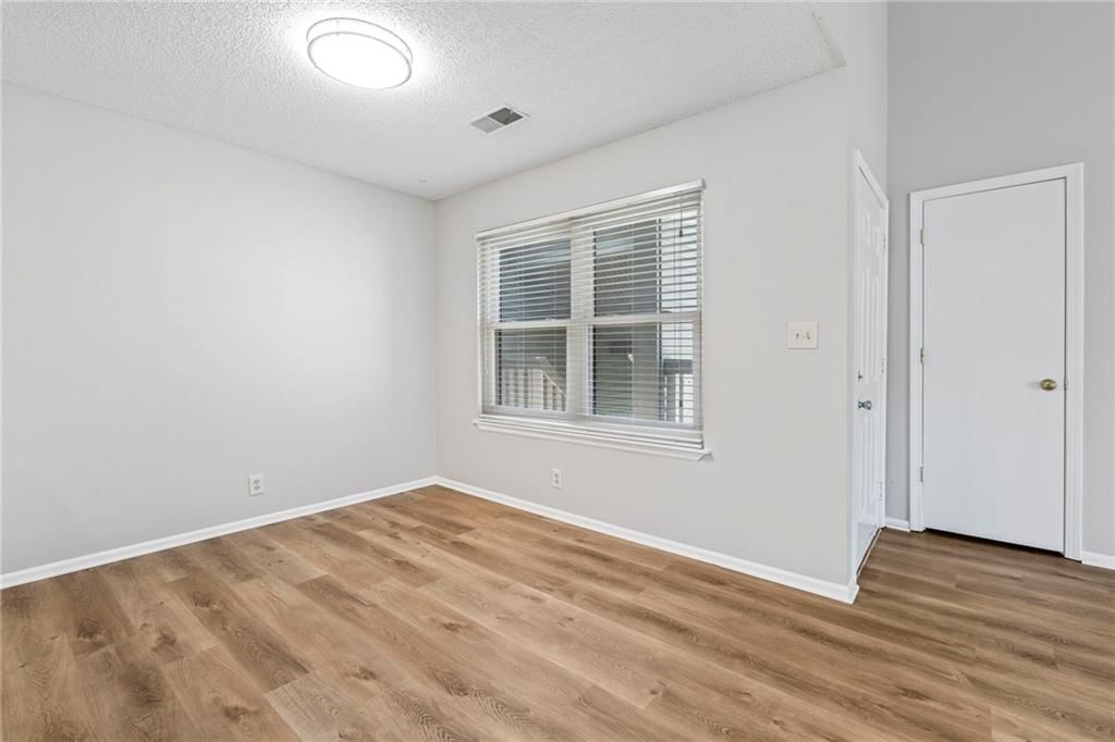 8773 W 106th Terrace — photo 6