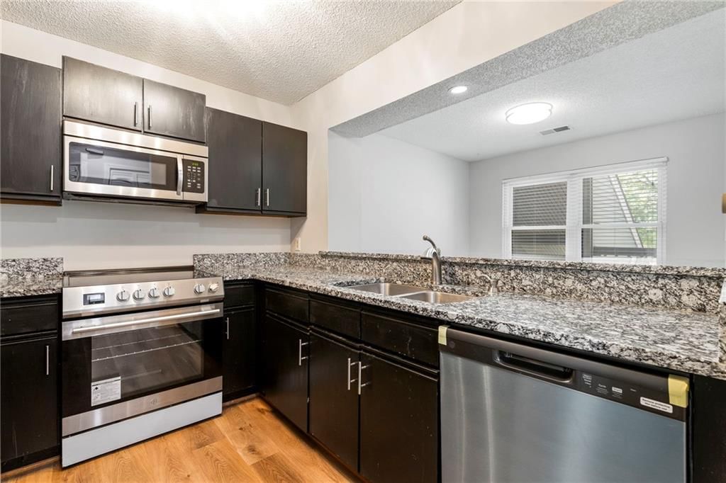 8773 W 106th Terrace — photo 7