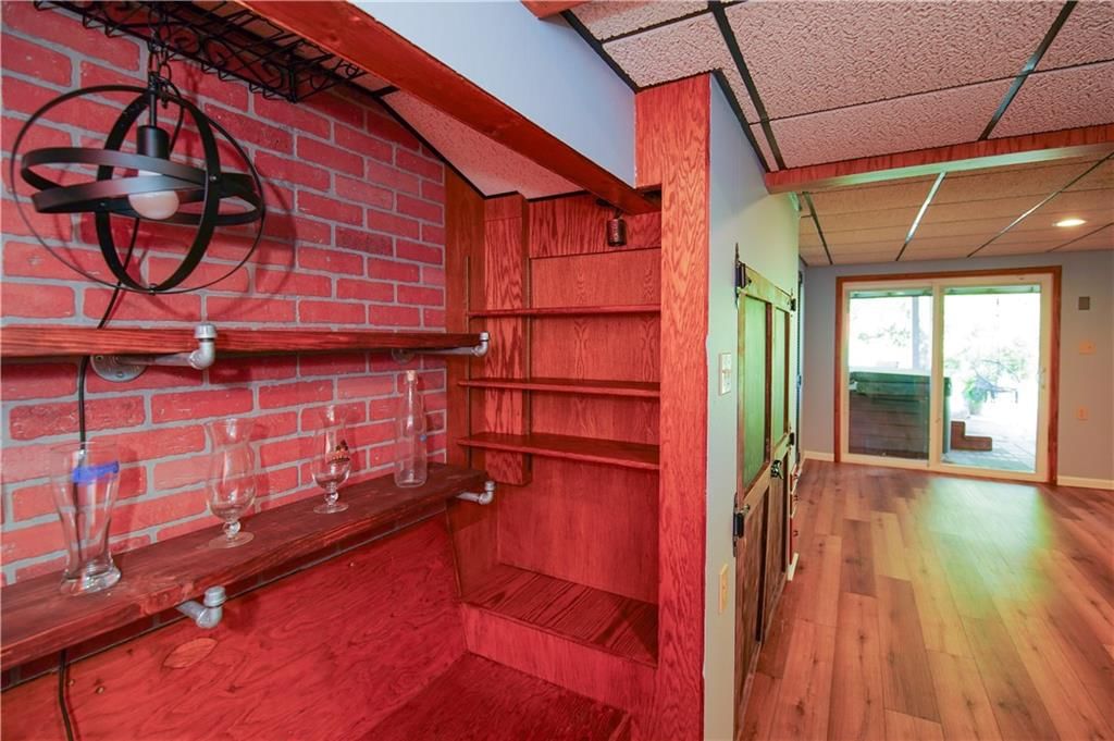 Photo 22 of 38 - 3942 SW LINDEN Lane