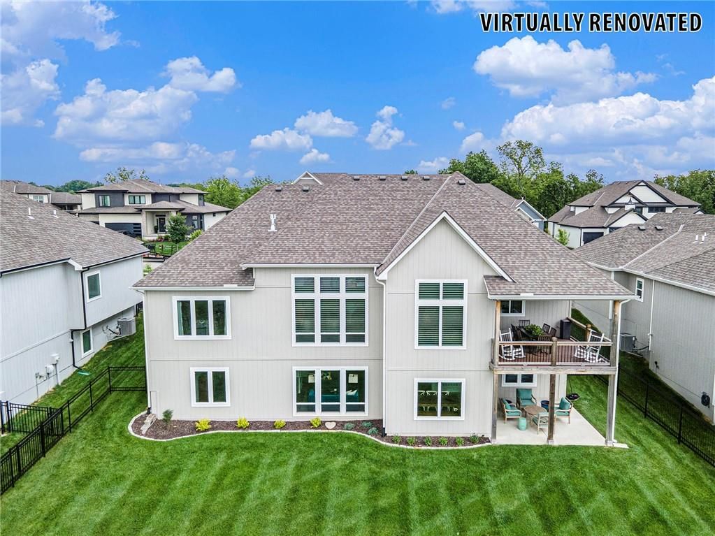 130 NW Ambersham Drive — photo 37