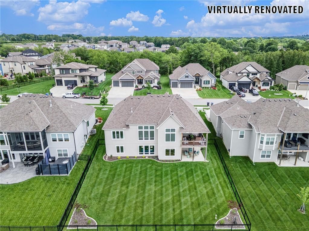130 NW Ambersham Drive — photo 38