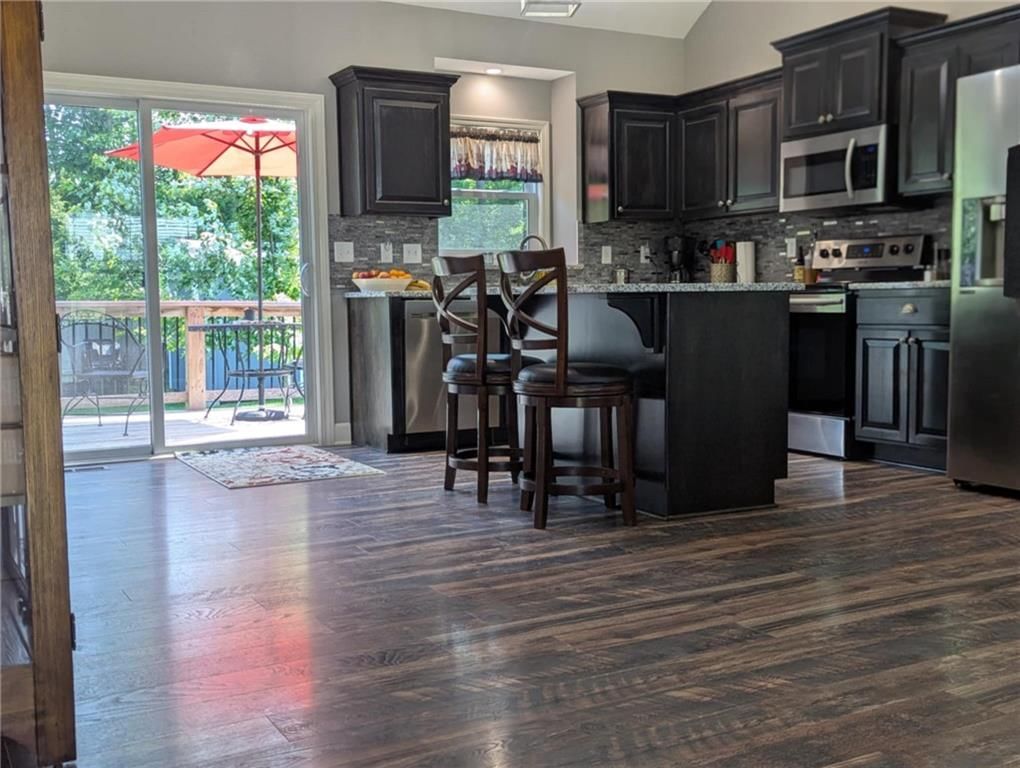 809 NW 4th Street — photo 12