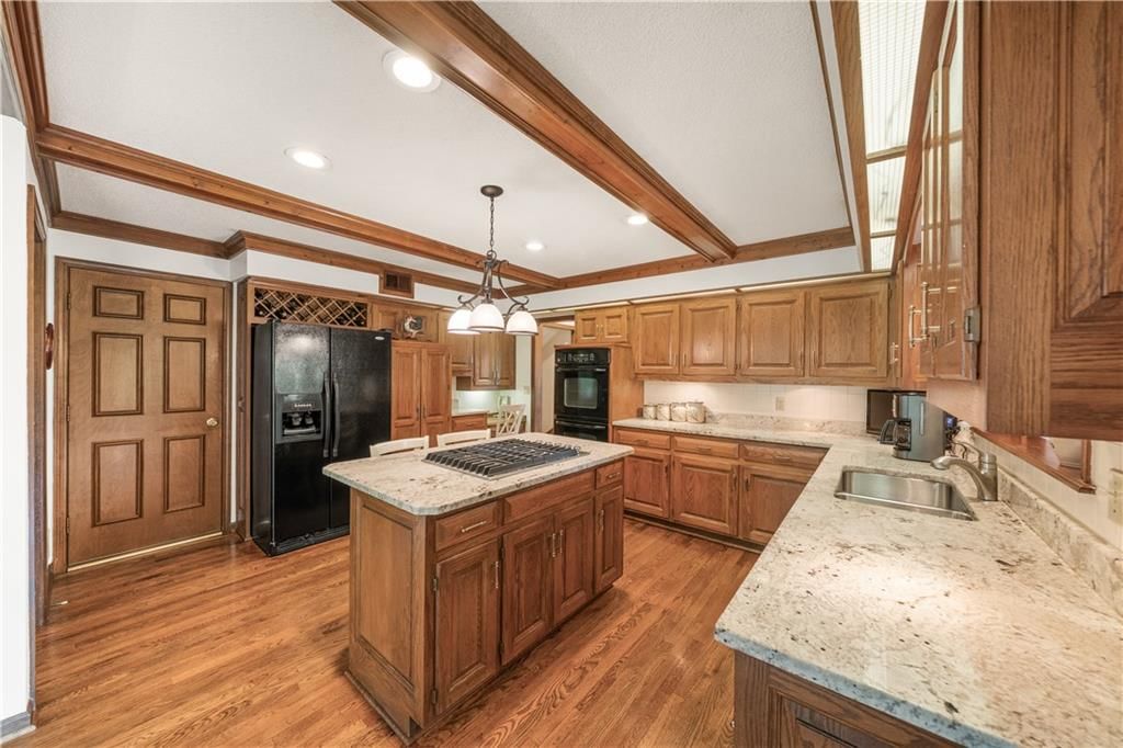 12600 Wenonga Lane — photo 6