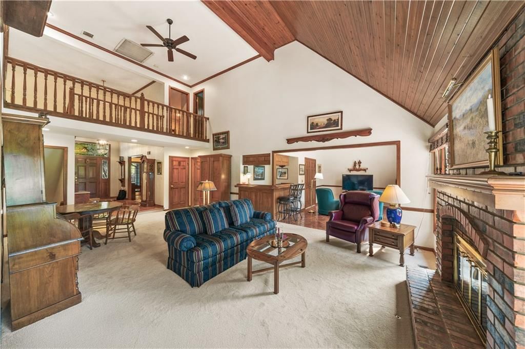 12600 Wenonga Lane — photo 9