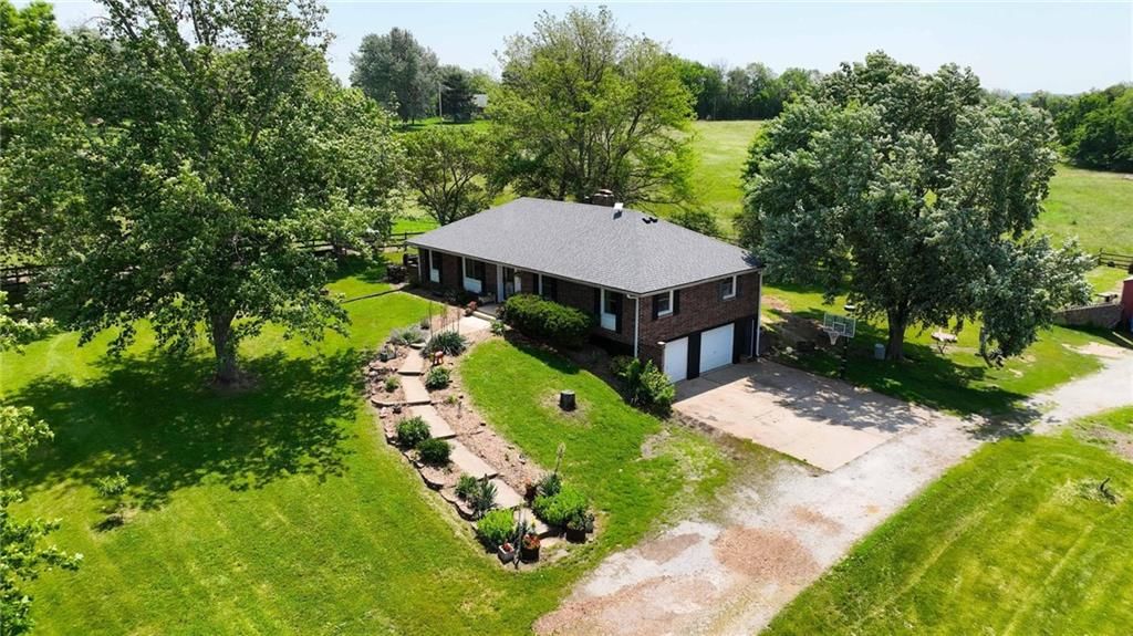 35811 E Pink Hill Road — photo 36