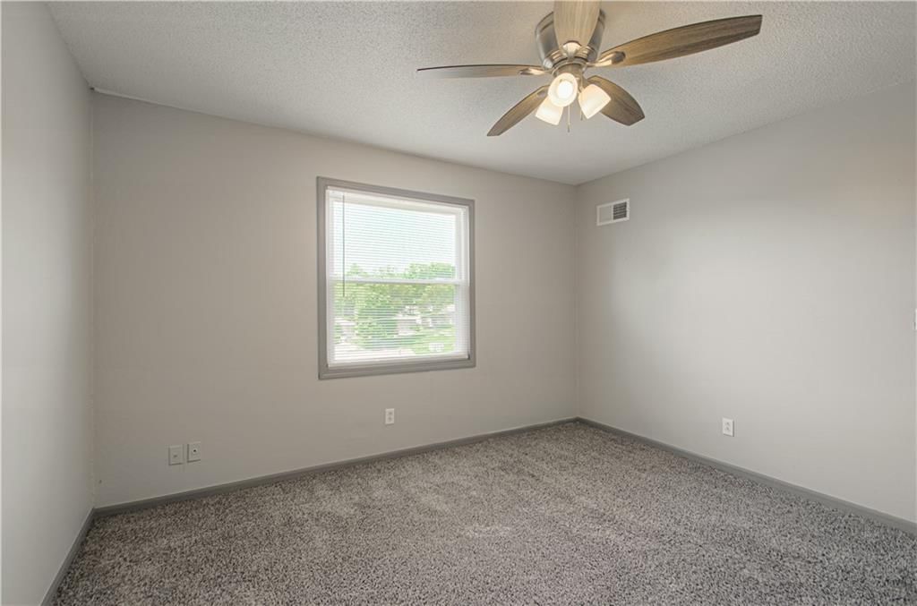 Photo 20 of 28 - 623 N Gallatin Street