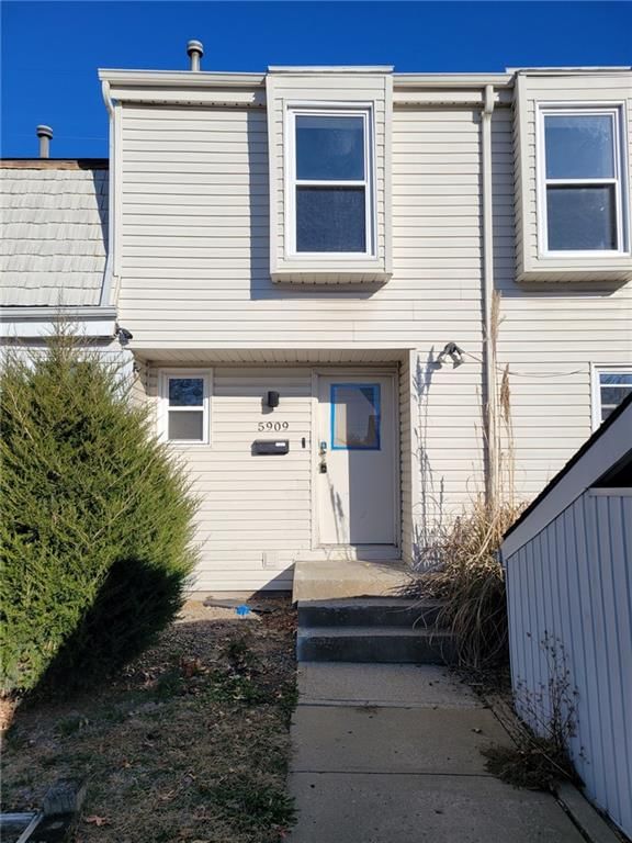 5909 Ridgeway Avenue — photo 1