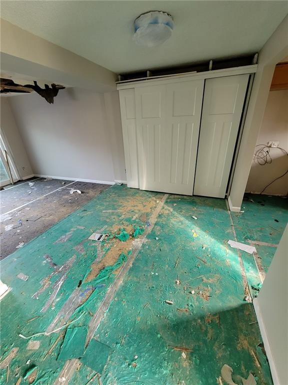 5909 Ridgeway Avenue — photo 2