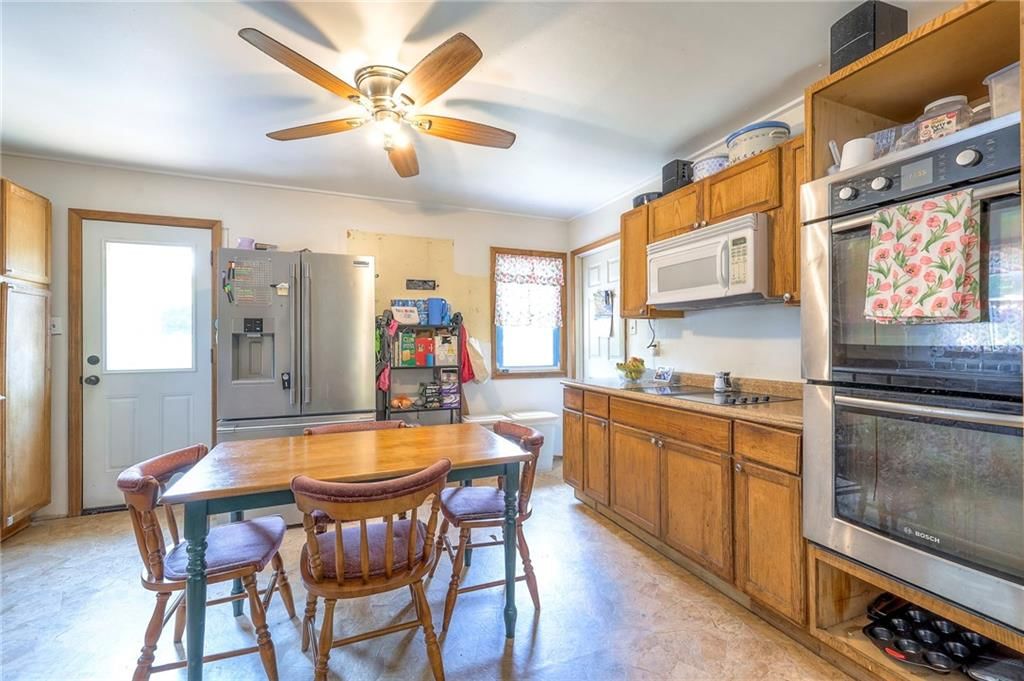 Photo 9 of 36 - 1401 Osage Street