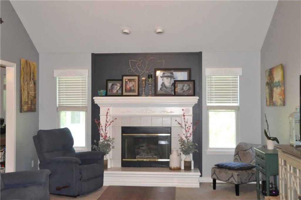 704 Old Stage Road — photo 4