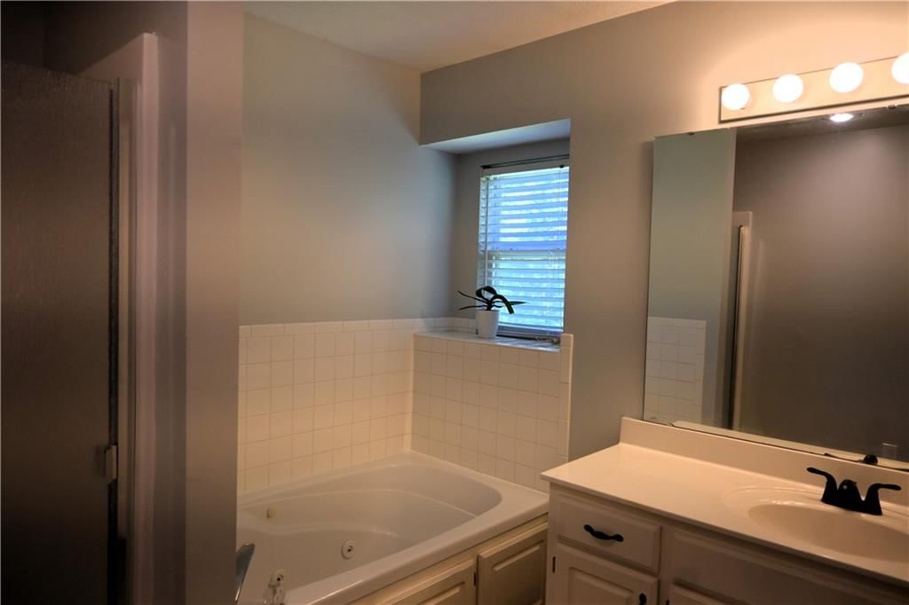 704 Old Stage Road — photo 13