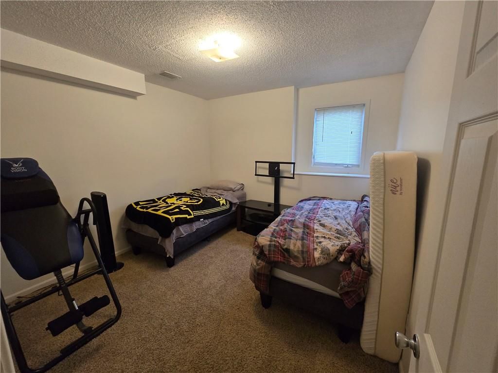 Photo 15 of 25 - 1815 holt Court