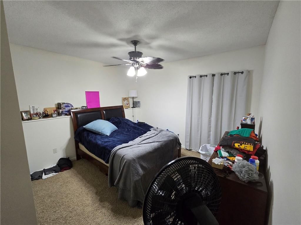 Photo 16 of 25 - 1815 holt Court