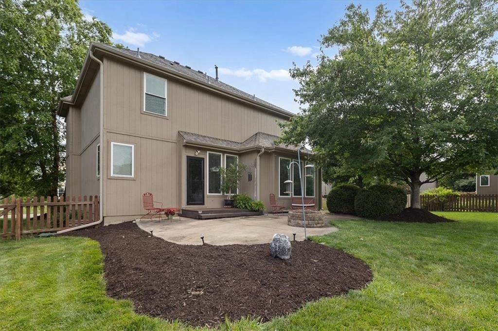22112 W 59th Street — photo 25