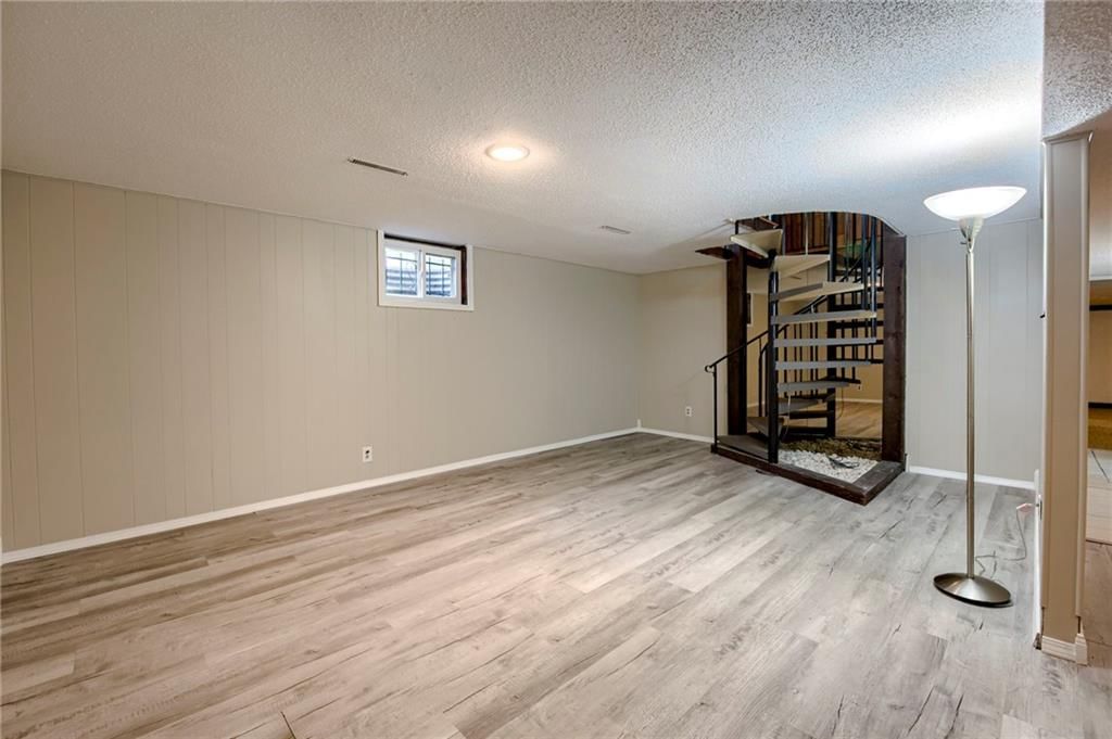 211 E Blue Ridge Boulevard — photo 23