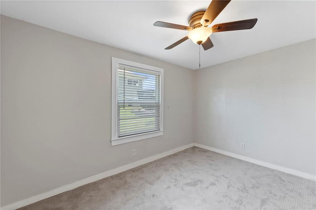 210 W 2nd Street — photo 16