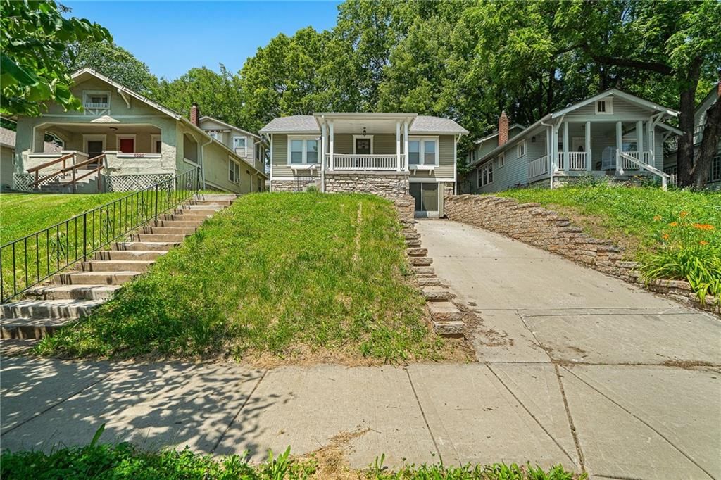 5016 Lydia Avenue — photo 2