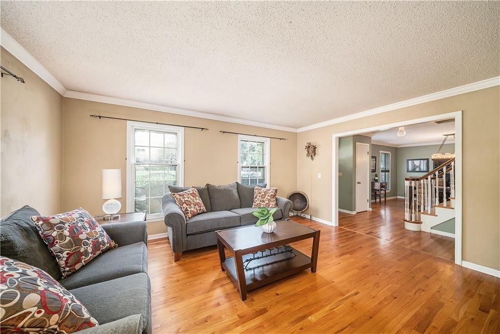 9412 Delmar Street — photo 24