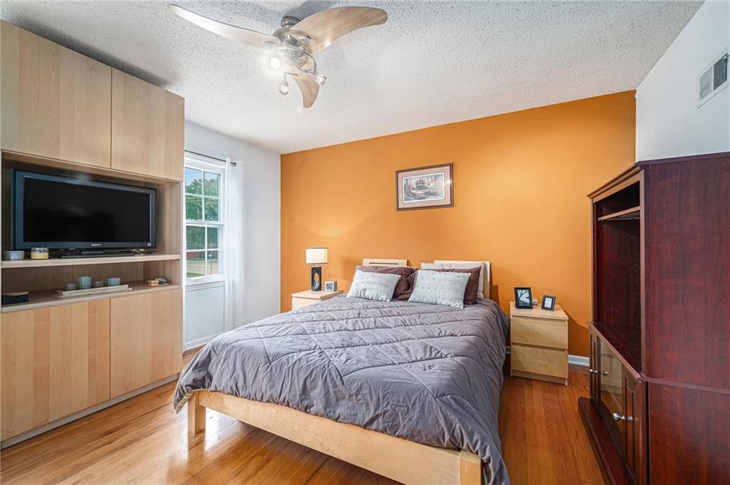 9412 Delmar Street — photo 33