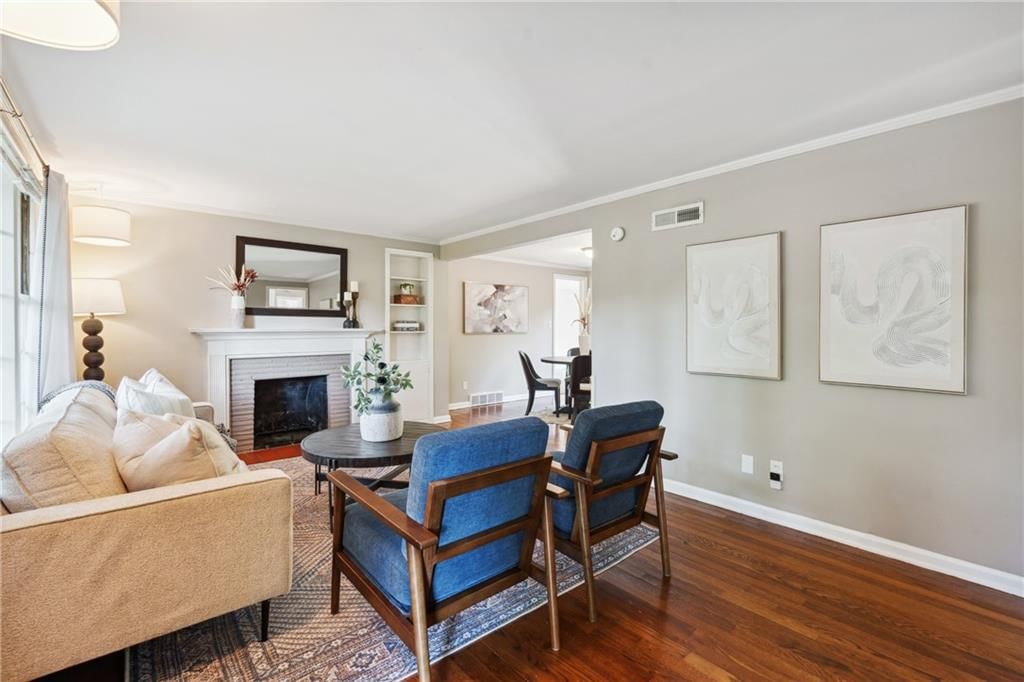 3210 W 71st Terrace — photo 5