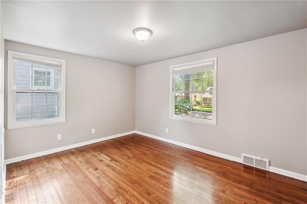 3210 W 71st Terrace — photo 20