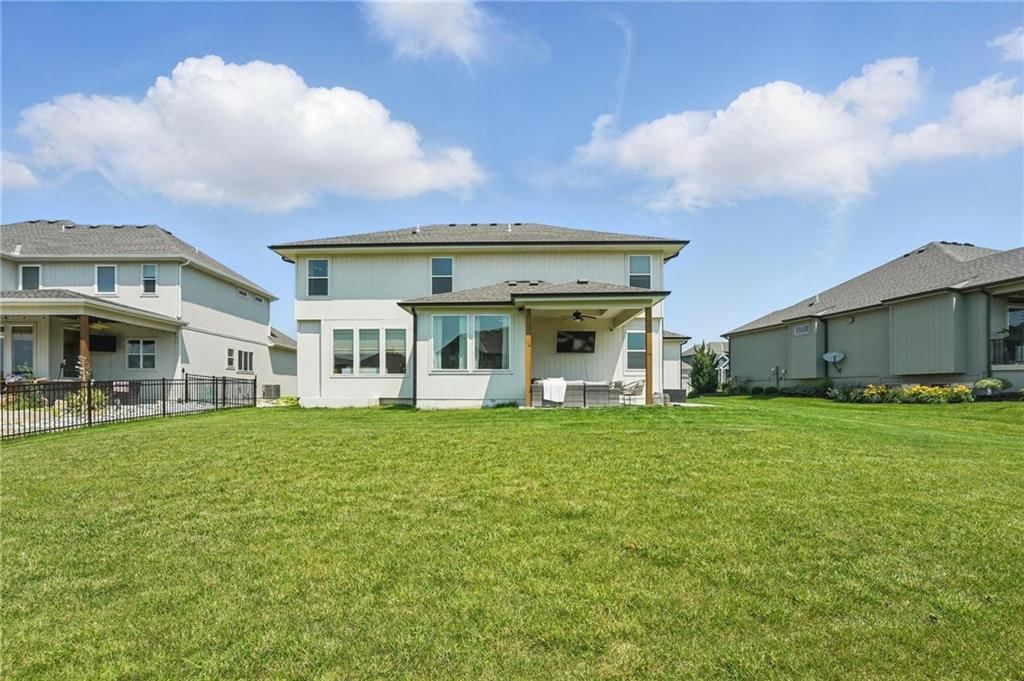 Photo 43 of 47 - 16555 S Lichtenauer Drive