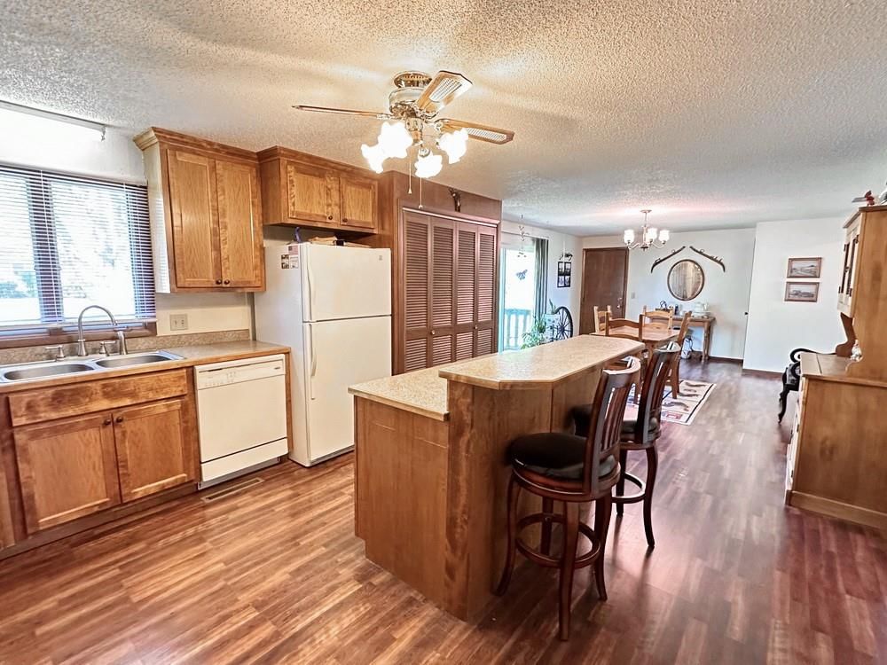 Photo 7 of 28 - 1704 Witt Drive