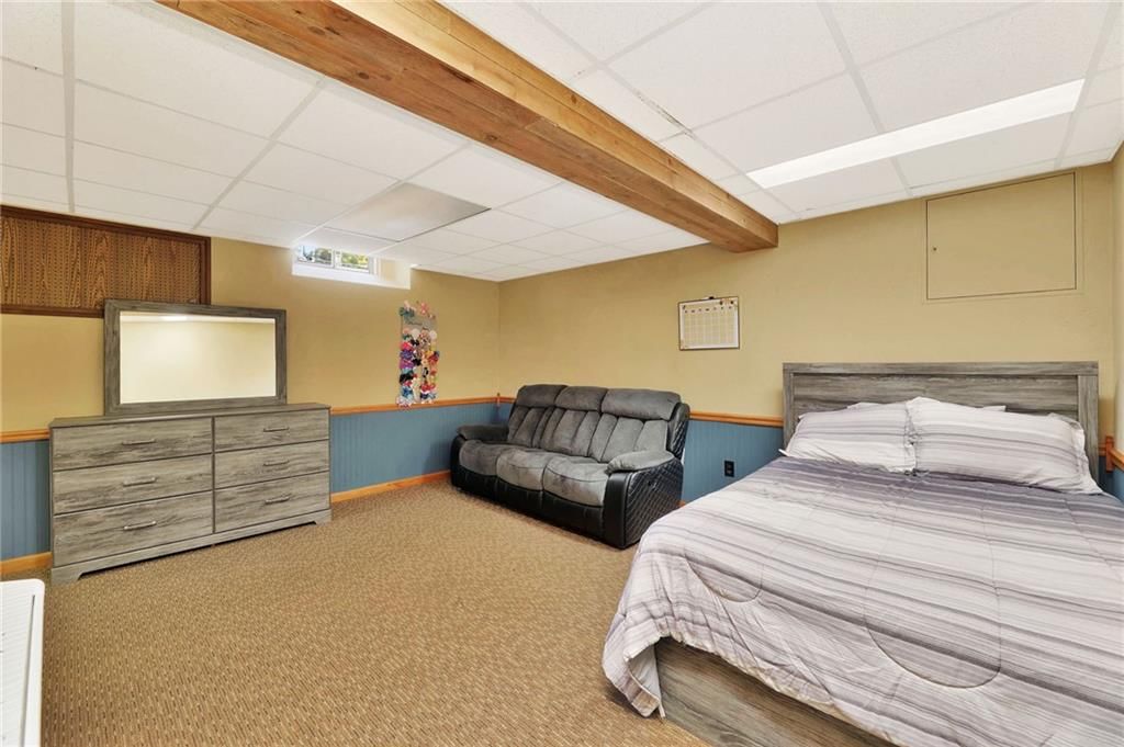141 N Tracy Street — photo 24