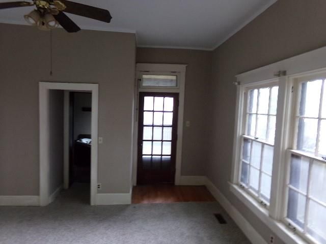 105 E Clinton Street — photo 15
