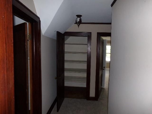 105 E Clinton Street — photo 23