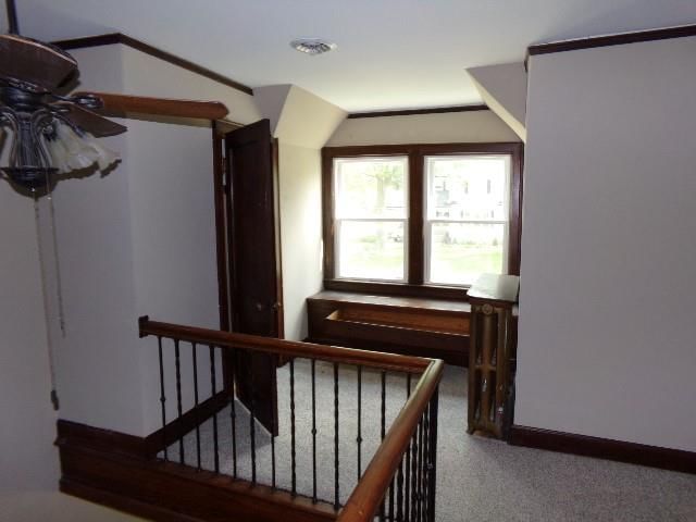 105 E Clinton Street — photo 25