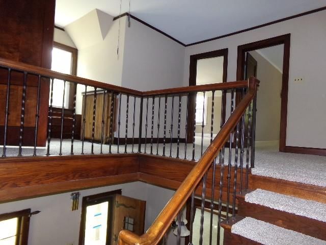 105 E Clinton Street — photo 26