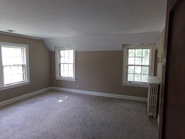 105 E Clinton Street — photo 31