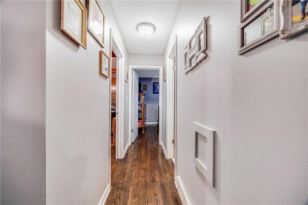 Photo 18 of 29 - 6212 E 109th Terrace
