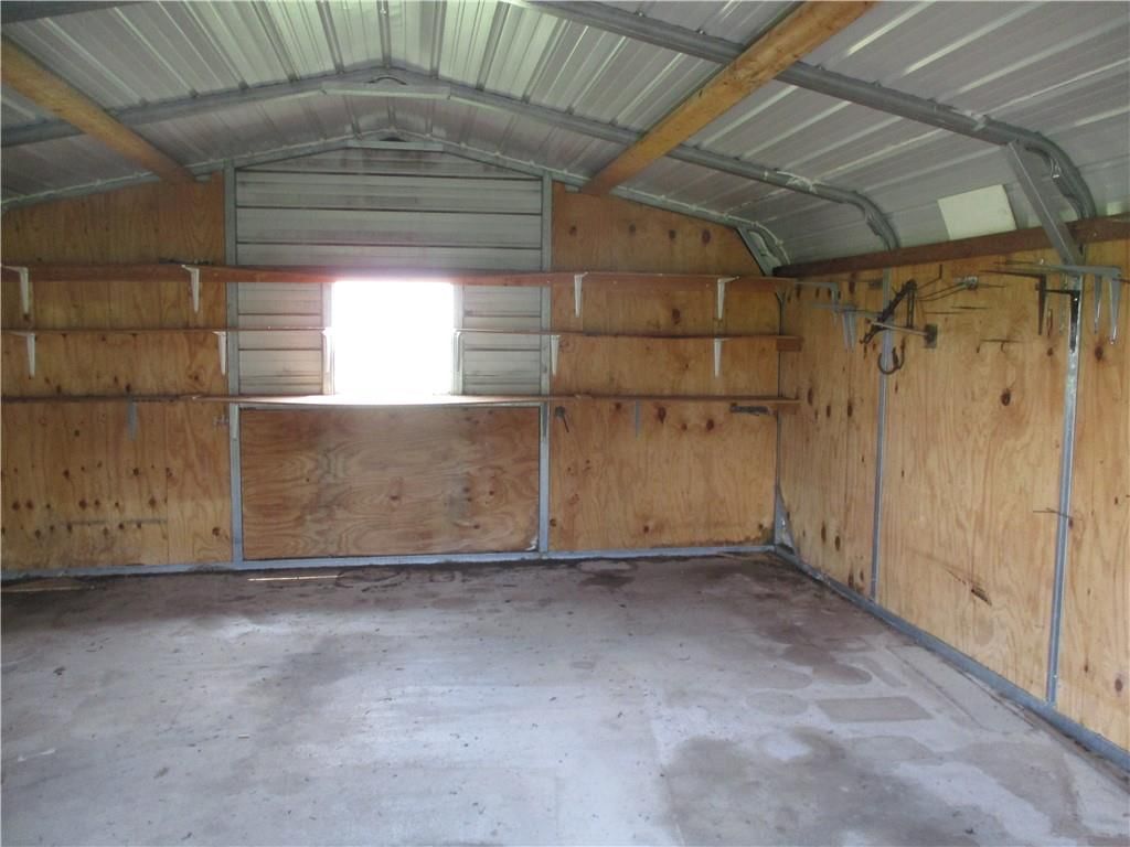 1834 N High School Avenue — photo 16
