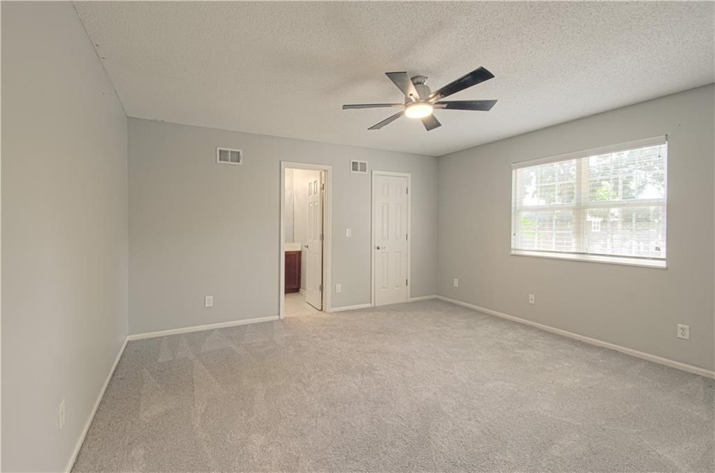 913 W 41st Place — photo 24