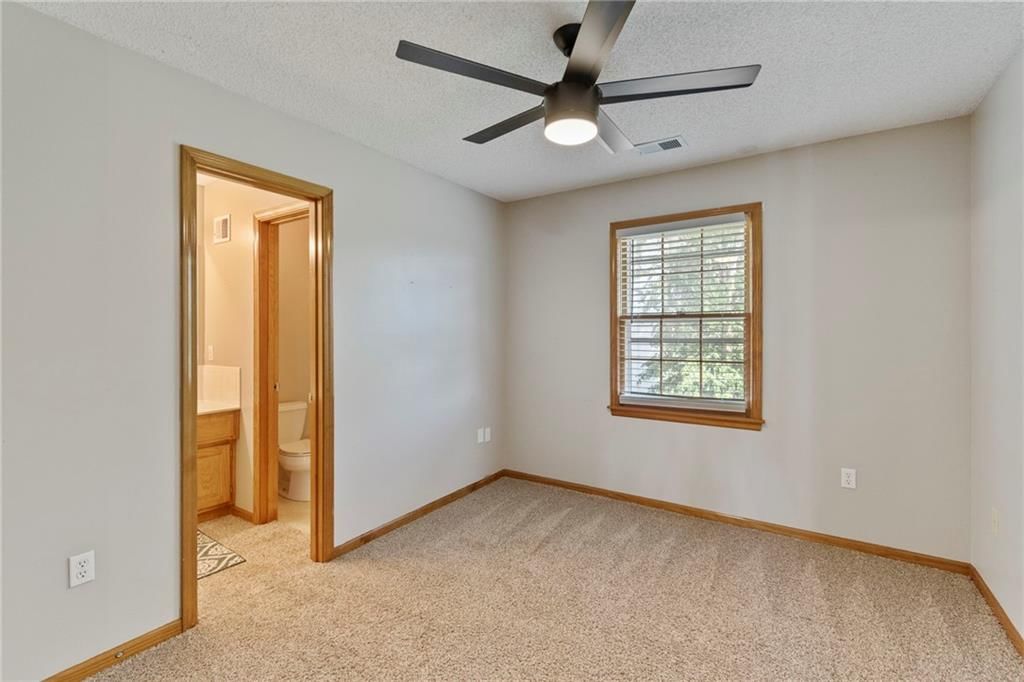 9000 W 127th Terrace — photo 19