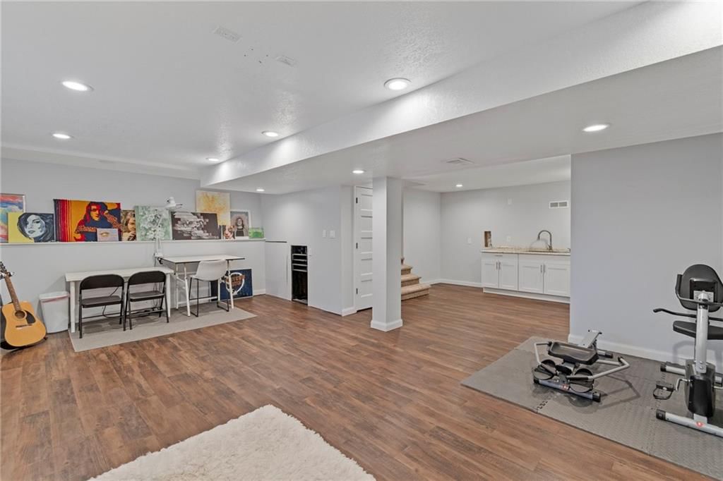 9000 W 127th Terrace — photo 26
