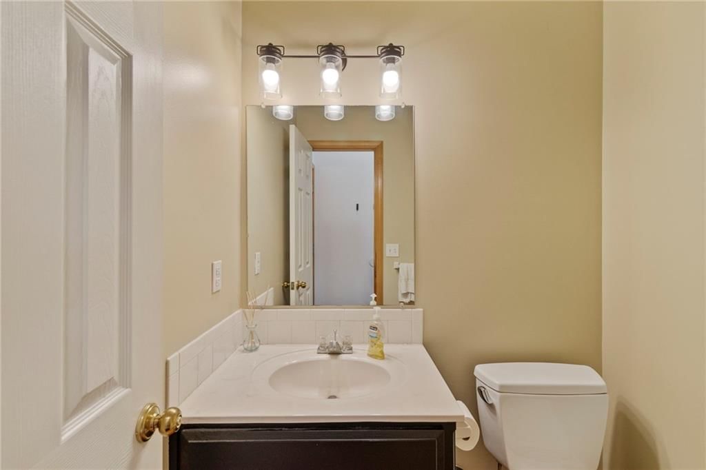 9000 W 127th Terrace — photo 28