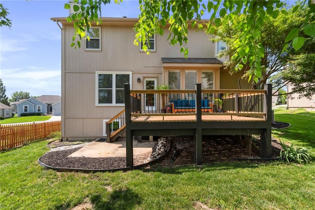 9000 W 127th Terrace — photo 33