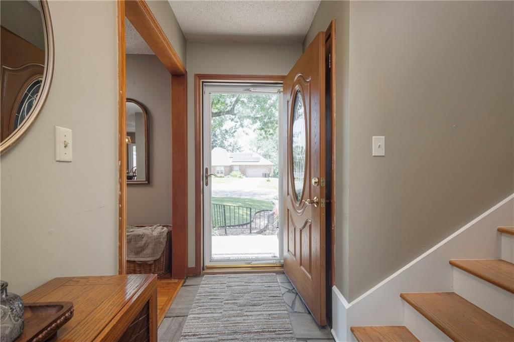 315 Goodrich Drive — photo 7