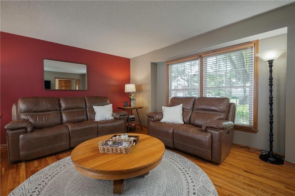 315 Goodrich Drive — photo 10