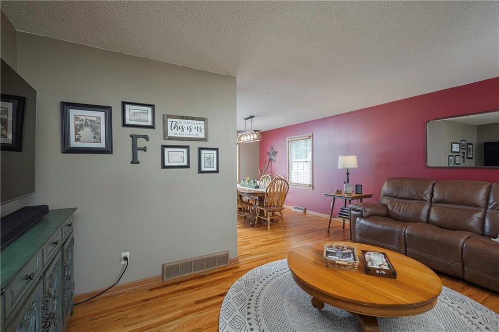 315 Goodrich Drive — photo 11
